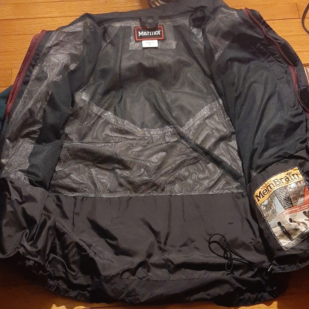 1/2 PRICE🔻Marmot MemBrain Shell/Jacket Med - Picture 3 of 11